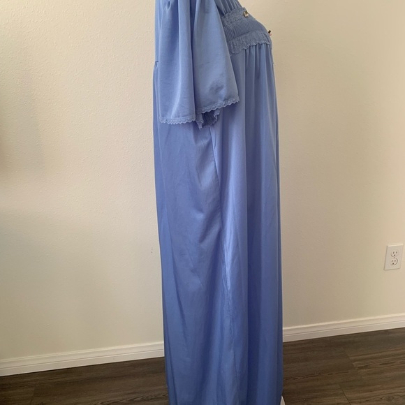 Blue Maxi Gown with Embellished Neckline - Picture 3 of 9
